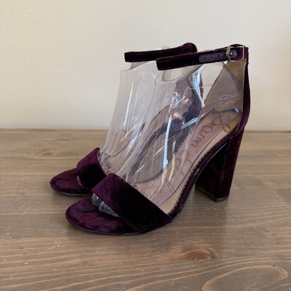 Sam Edelman Womens 8M Maroon Burgundy Yaro Block Heel Sandals Velvet